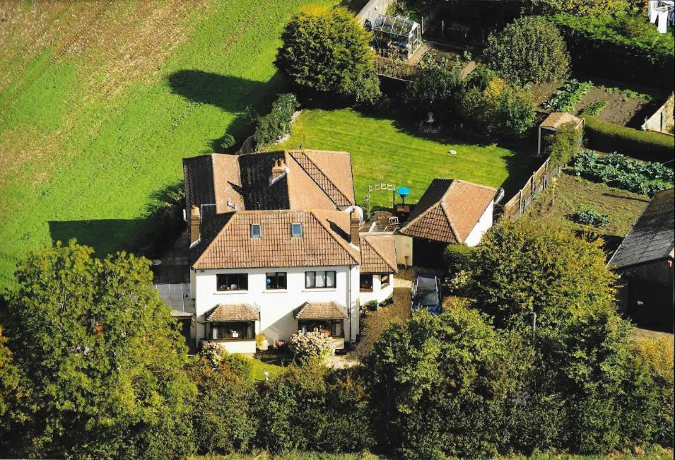 Willow Ridge - A Large Country House With 3 Rental Rooms Clutton Dış mekan fotoğraf