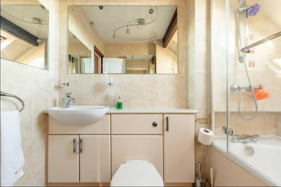 Willow Ridge - A Large Country House With 3 Rental Rooms Clutton Dış mekan fotoğraf