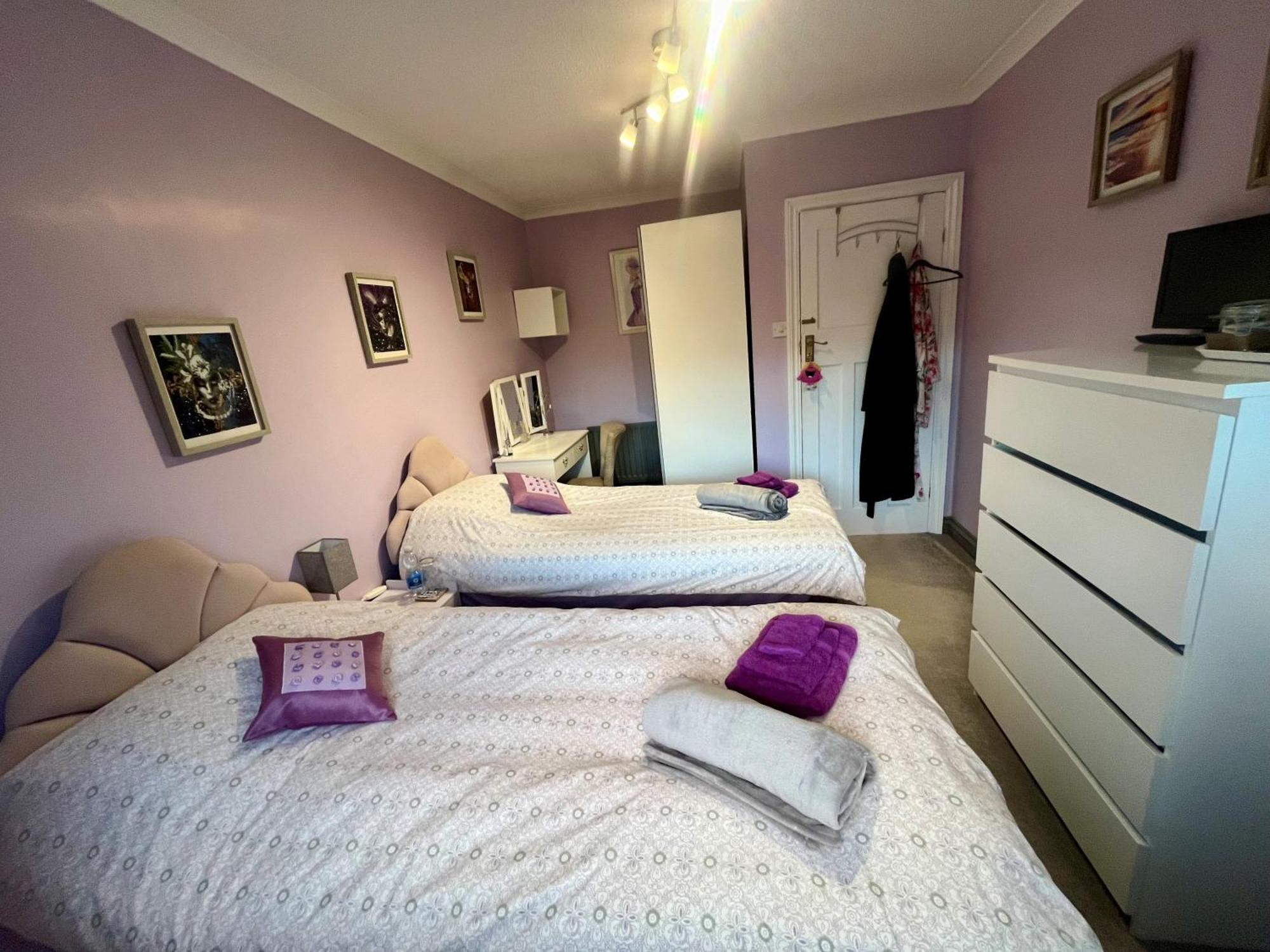 Willow Ridge - A Large Country House With 3 Rental Rooms Clutton Dış mekan fotoğraf