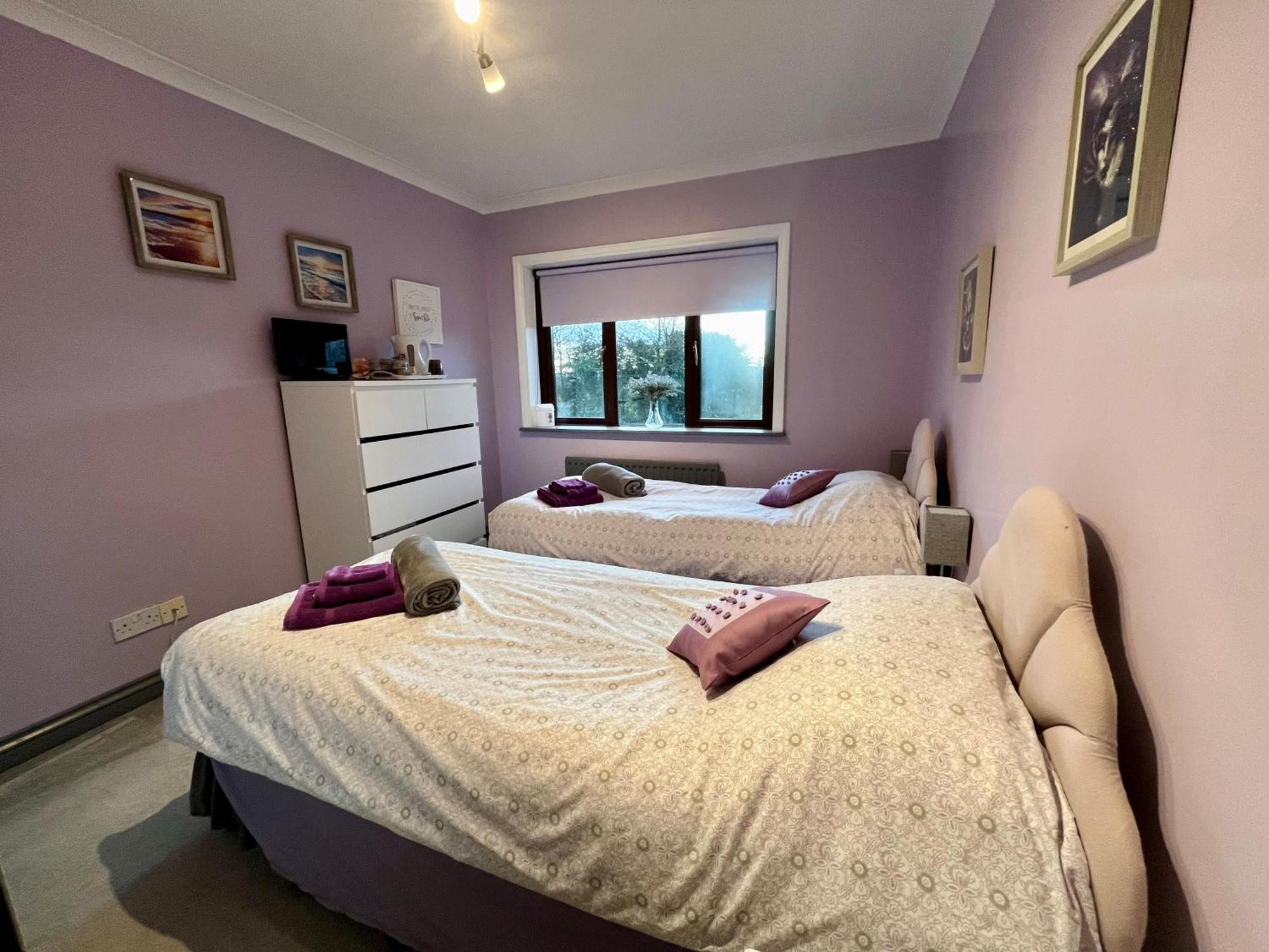 Willow Ridge - A Large Country House With 3 Rental Rooms Clutton Dış mekan fotoğraf